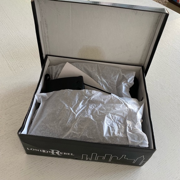 ⬇️ PRICE DROP ⬇️ NEW - London Rebel - Boots - Picture 3 of 11